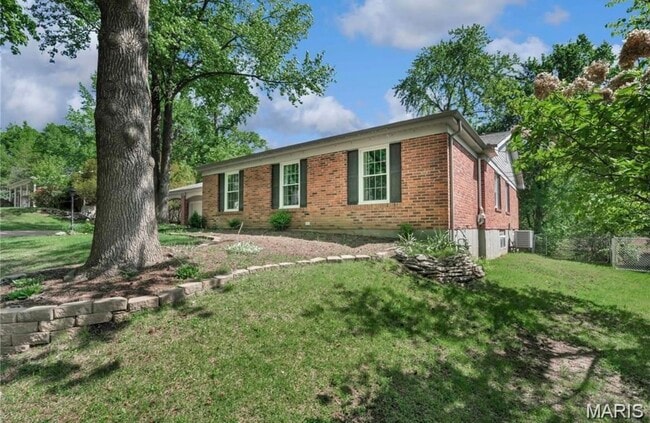 Photo - 1944 Pepperrell Dr