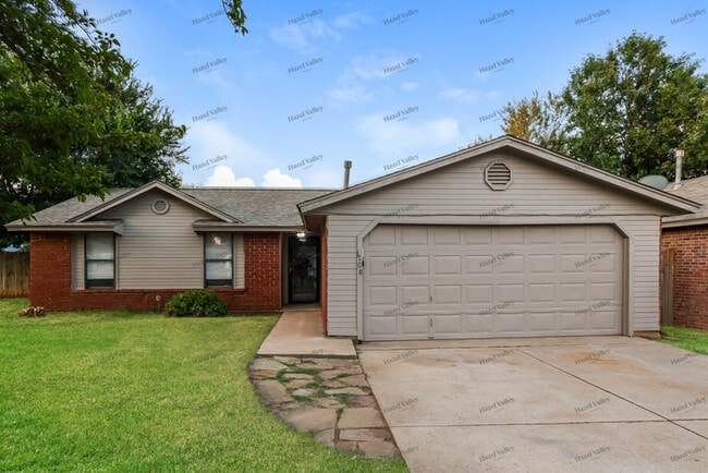 Building Photo - 1708 Garcia Ave