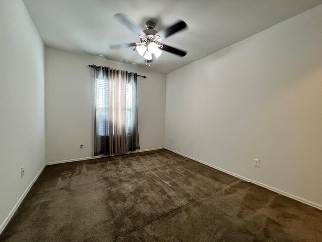 Photo - 2880 E Binner Dr