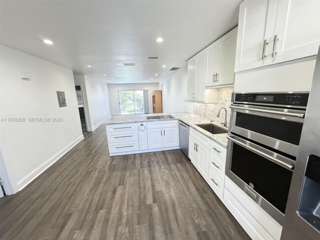 Photo - 20927 Sedgewick Dr