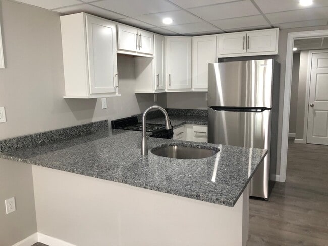 Building Photo - 207-228 Bypass 28 Unit A Rental