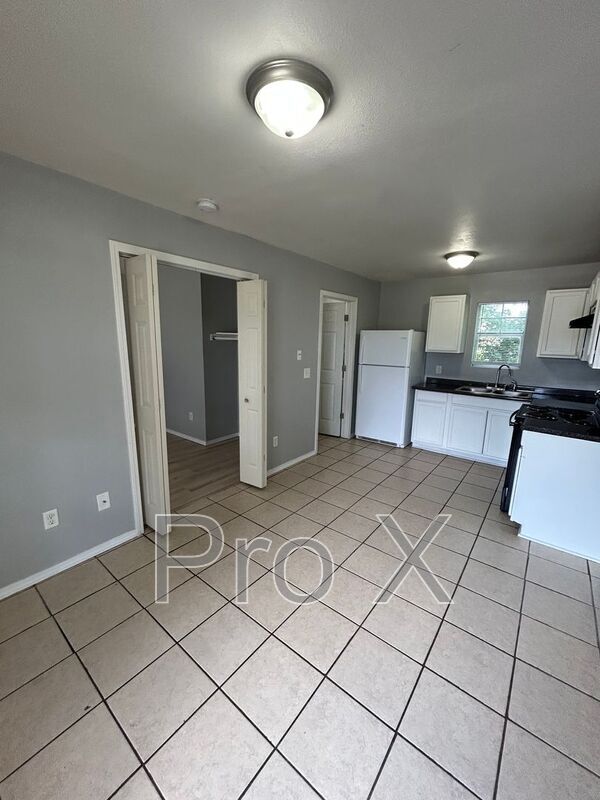 Photo - 1414 S Powell St Unit #101