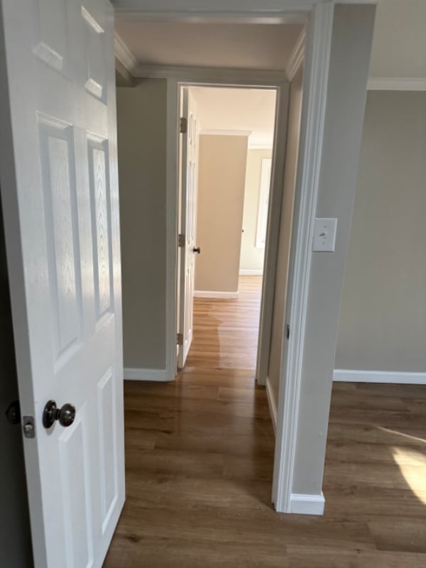 Photo - 103 Ellis St SW