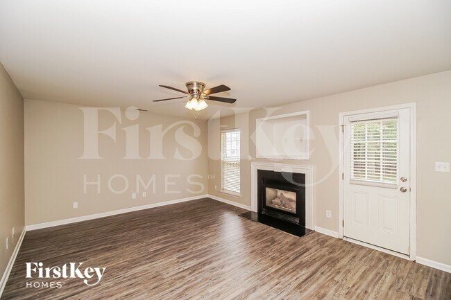 Photo - 234 Royalton Rd