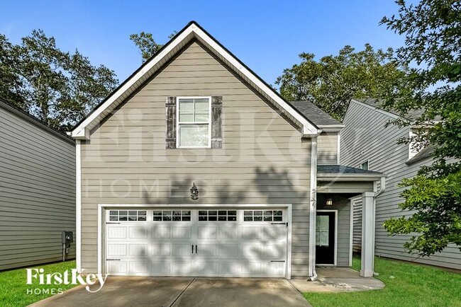 Photo - 8 E Newnan Rd House