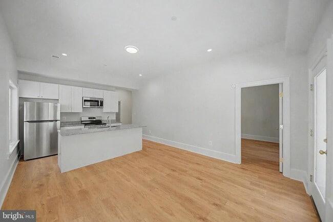 Photo - 10205 Sorrel Ave