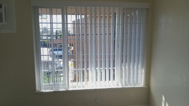 Photo - Welcome to SkyView Villa & Somerset Apartments! Unidad 2501-34