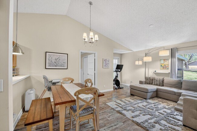 Photo - 117 Vía De Casas Norte