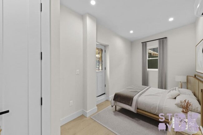 Photo - 3 bedroom in BROOKLYN NY 11221 Unit 1