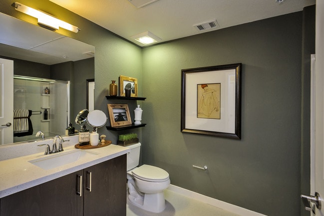 Photo - 888 San Mateo Apartments