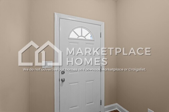 108 James St