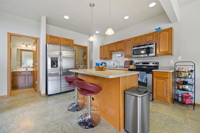 Photo - 77 N Park Ridge Rd