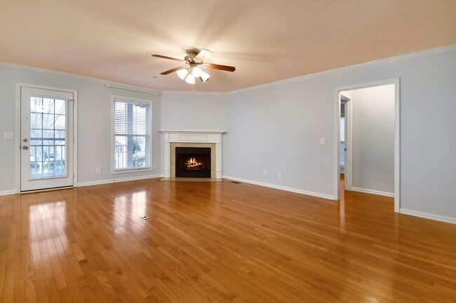 Photo - Pet Friendly Three Bedroom with Bonus!