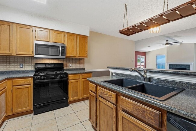 Photo - 8401 Horton Trail