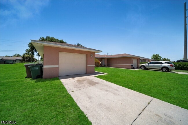 3738 Santa Barbara Blvd