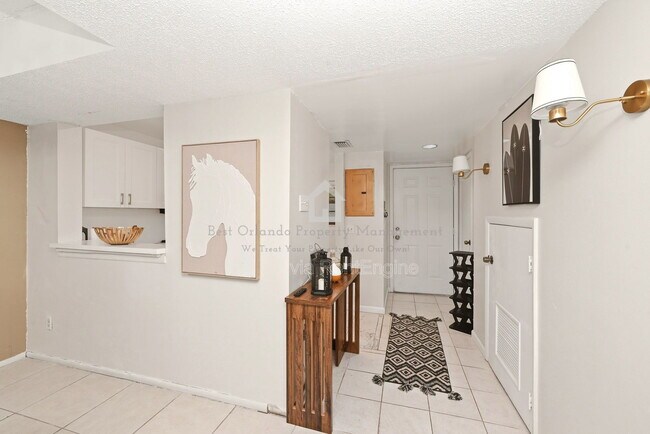 Photo - 2107 Honour Rd