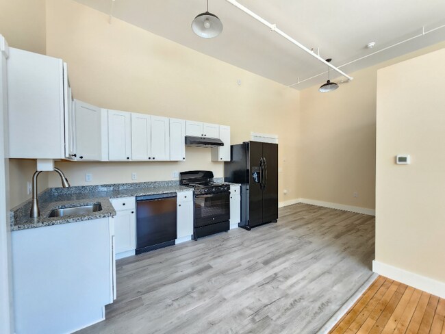 Photo - 21 Jefferson St Unit 3