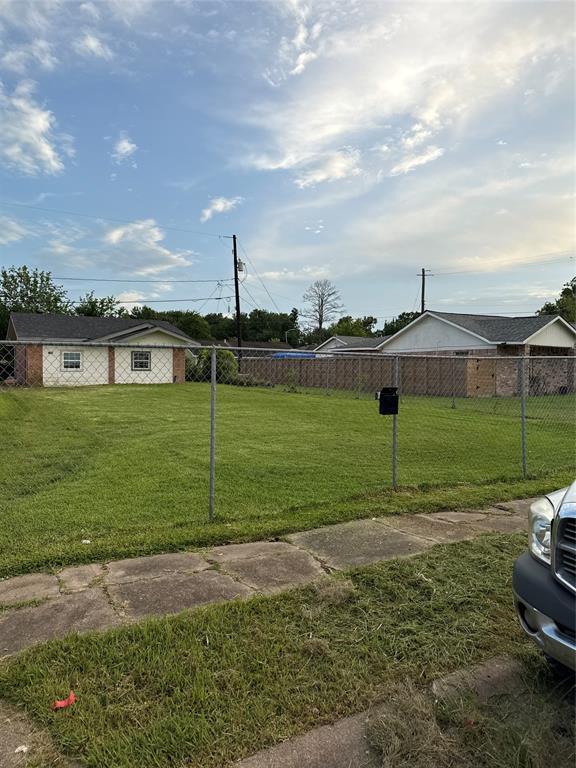 Building Photo - 5006 Ridgeway Dr Rental