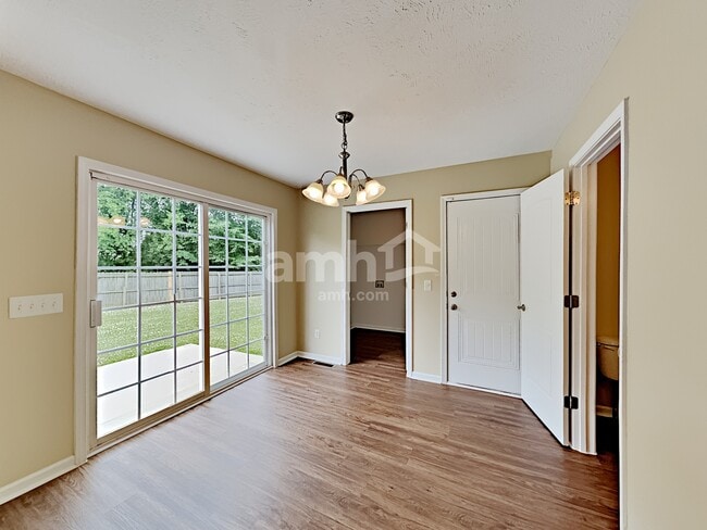 Photo - 2927 Painted Pony Dr