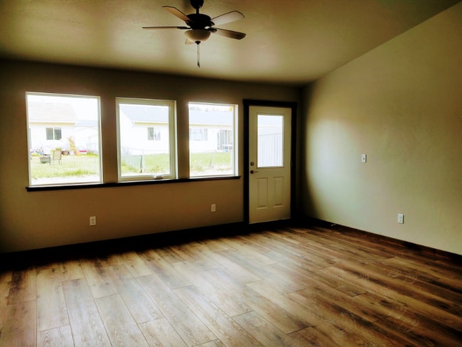 Photo - 1383 Destiny Ln