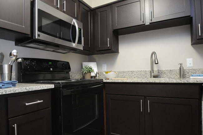 Cabana Apartments