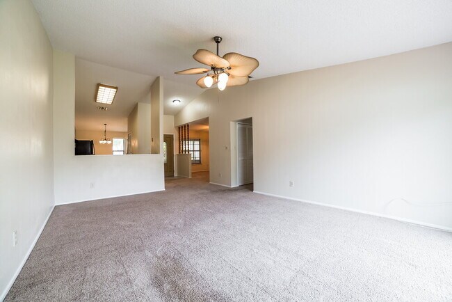 1029 Wainright Dr