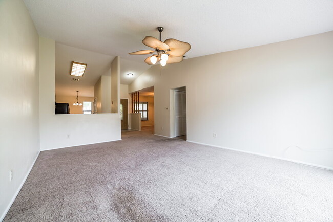 Photo - 1029 Wainright Dr