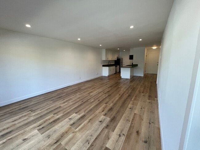 Photo - 1284 Havenhurst Dr Unidad 202