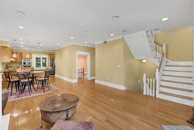 Photo - 73 Lexington Ave Unit 2