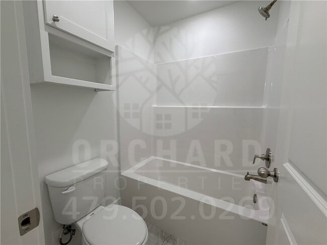 Photo - 2002 E Brookview Dr