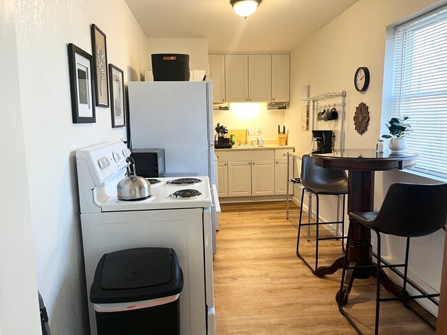 Photo - Rocky Court Unit 7