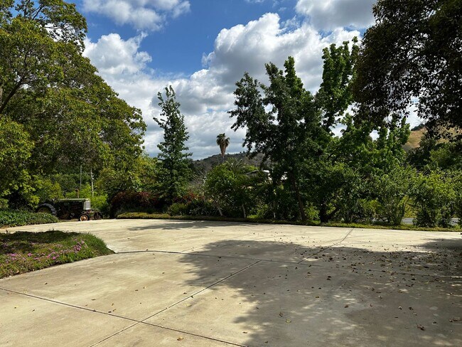 Photo - 3 bedroom 2 bath home on property