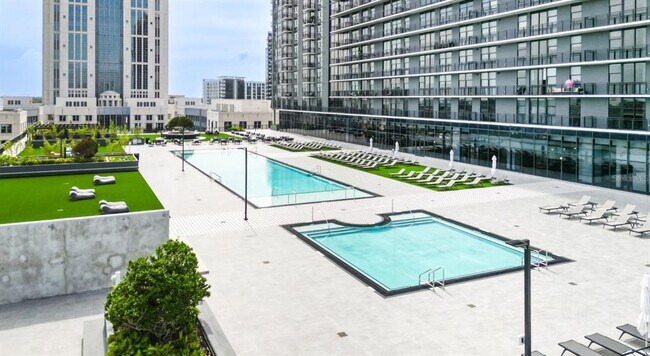 Photo - 434 N Orange Ave