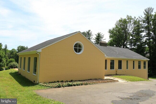 Photo - Secluded Country Retreat with Picturesque ...