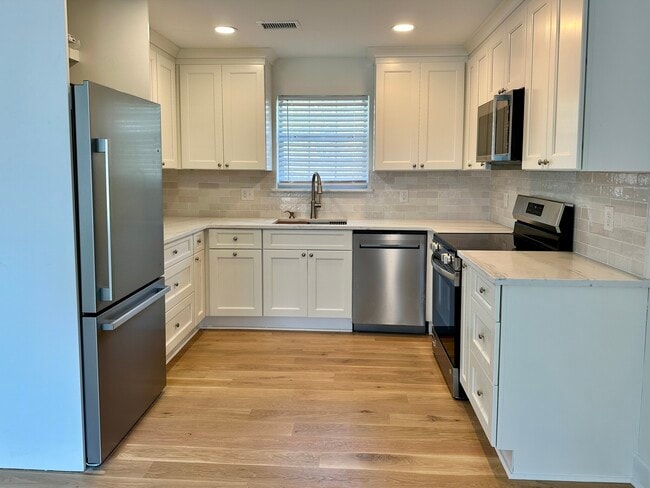 Photo - 516 Arlington Dr Unit 516ArlingtonDr#A5