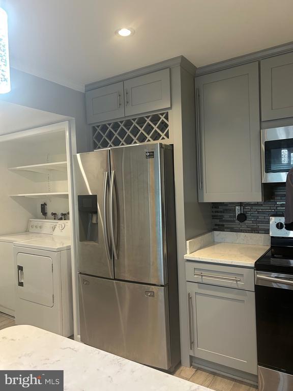 Photo - 15705 Perkins Ln