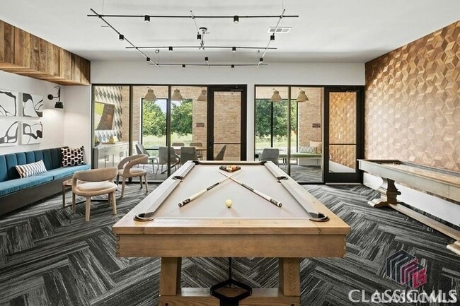 Photo - 180 Newton Bridge Rd Unit B6