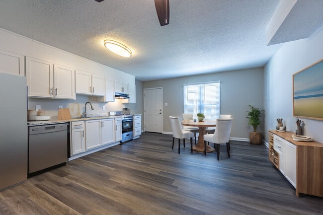 Photo - Ramsey Pines