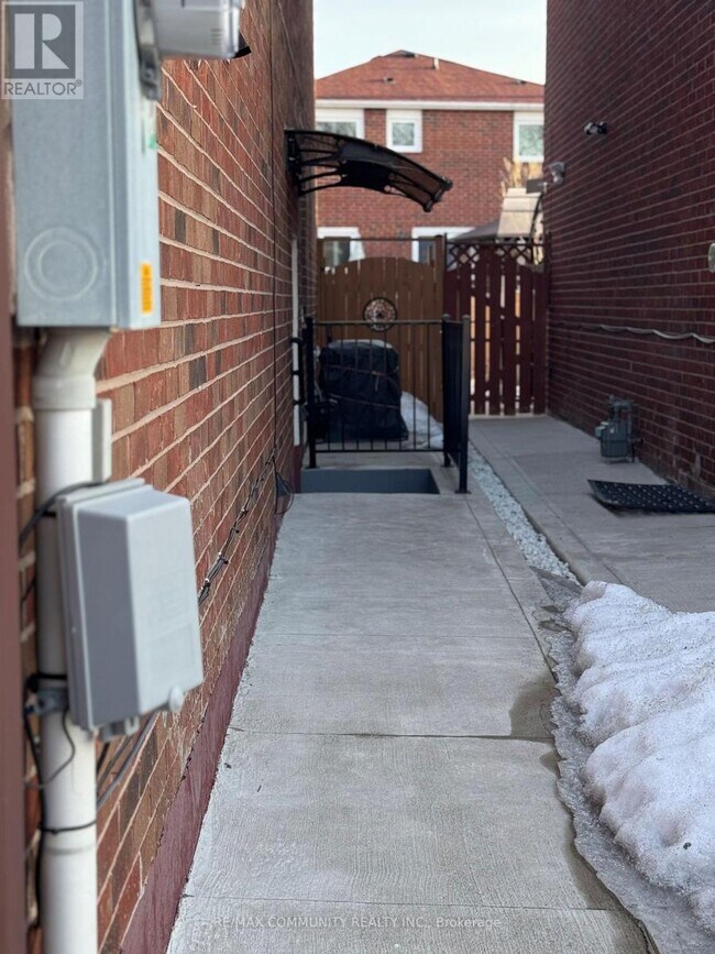 Photo - 88 Grayson Crescent