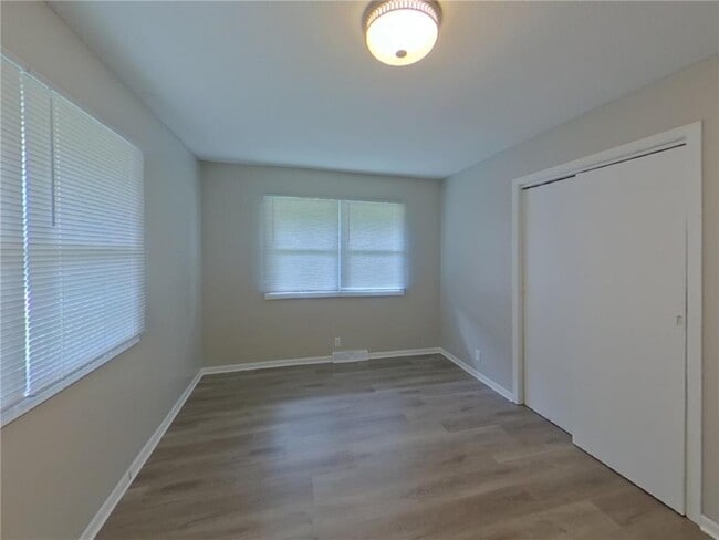 Photo - 16358 Crosstown Blvd NW