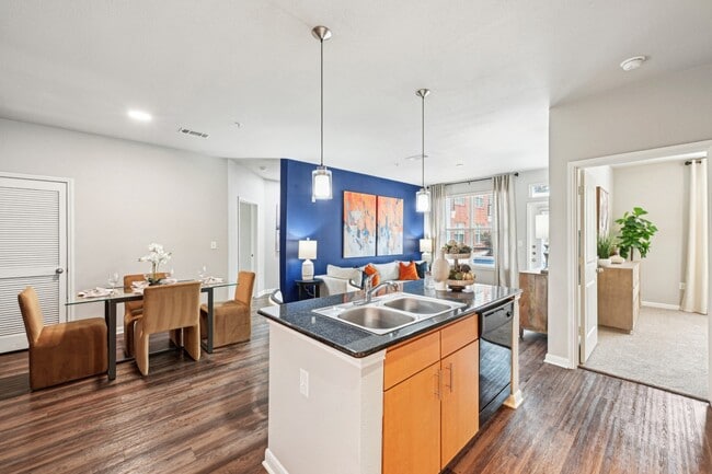 Photo - The Grand at Upper Kirby