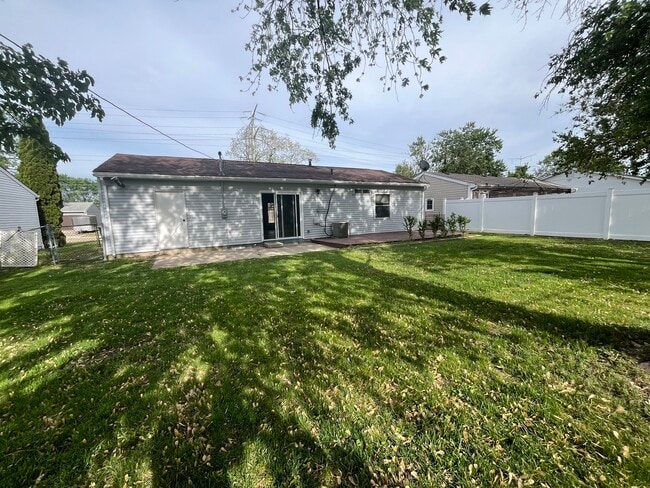 Photo - 326 Macon Ave