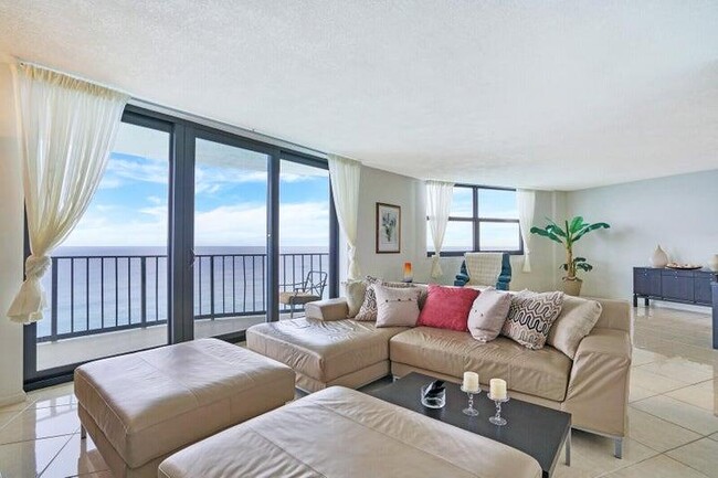 Building Photo - 5420 N Ocean Dr Unit 2201 Rental
