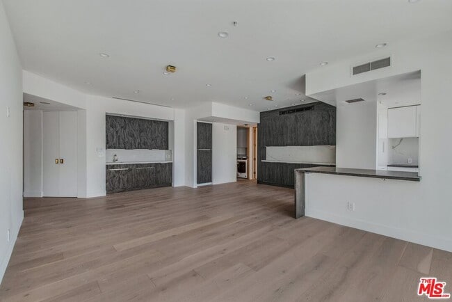 Photo - 10490 Wilshire Blvd Unit 1102