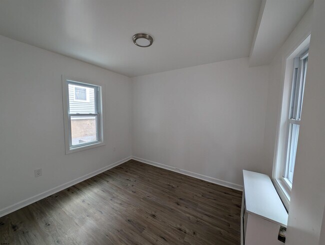 Photo - 4 Italy Terrace