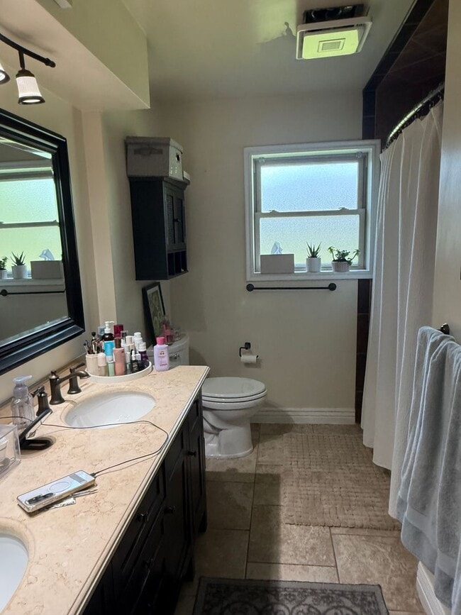 Photo - Beautifully remodeled home less than a block from WSU and the McKay Dee surgical center