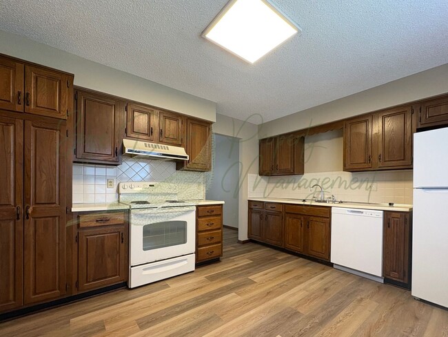 Photo - SPACIOUS LAYOUT