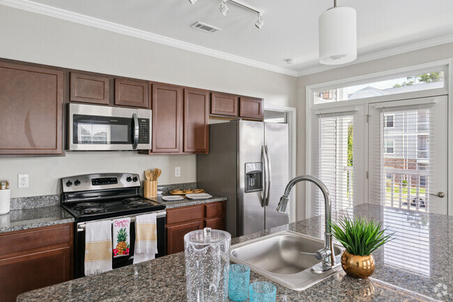 Gorgeous Kitchen with Stainless Steel Appliances - North Main Village Rental