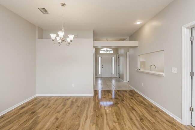 Photo - 6751 Monarch Park Dr