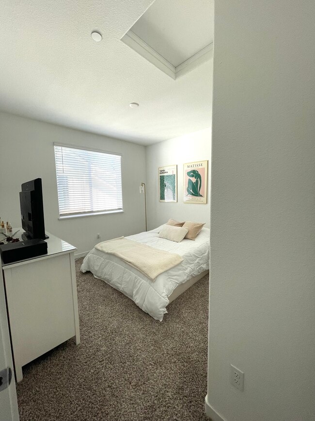 Photo - 122 Foothill Blvd Unidad Heritage  A